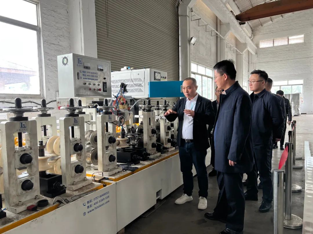 隆信激光丨熱烈歡迎南海區(qū)上級(jí)領(lǐng)導(dǎo)蒞臨參觀指導(dǎo)